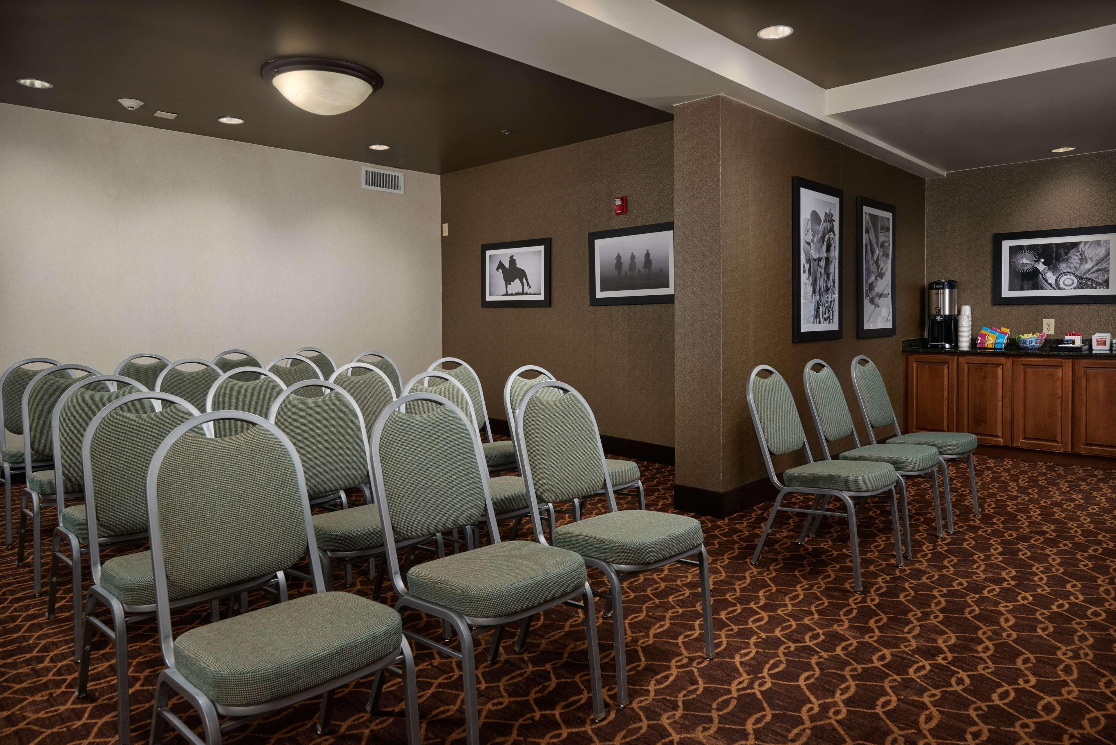 Hampton Inn Бомонт Экстерьер фото